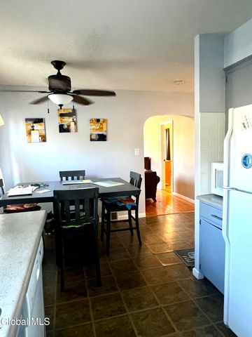 20 Peter Lane, Amsterdam, NY 12010