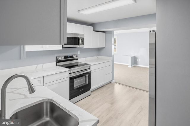 657 CHAPELGATE DR, Odenton, MD 21113