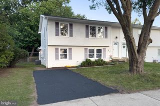 657 CHAPELGATE DR, Odenton, MD 21113