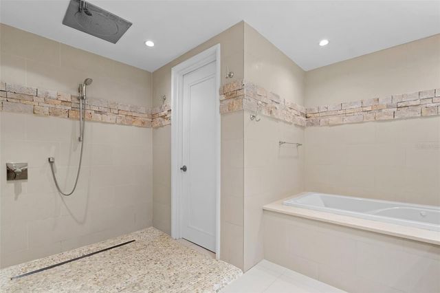 Bahia Beach Resort LAS VENTANAS II 104, Rio Grande, PR 00745