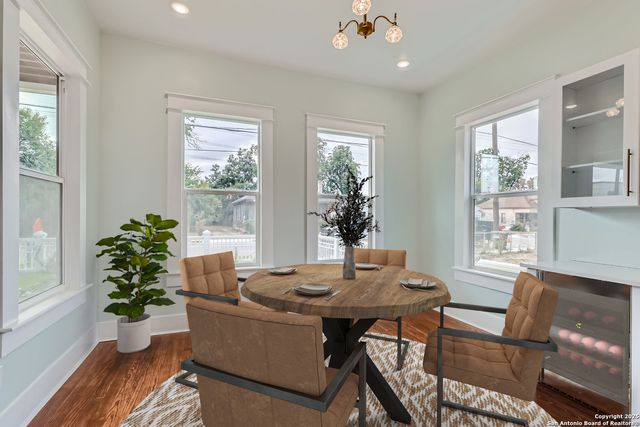 515 W Highland Blvd, San Antonio, TX 78210