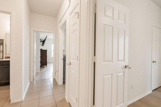 120 Palm DR, Buda, TX 78610