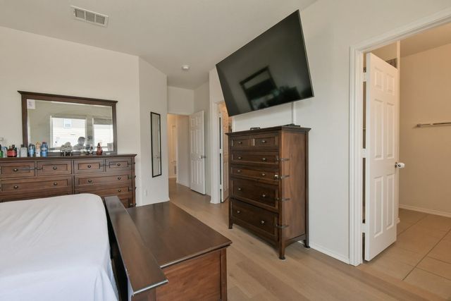 120 Palm DR, Buda, TX 78610