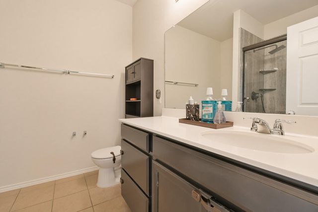 120 Palm DR, Buda, TX 78610