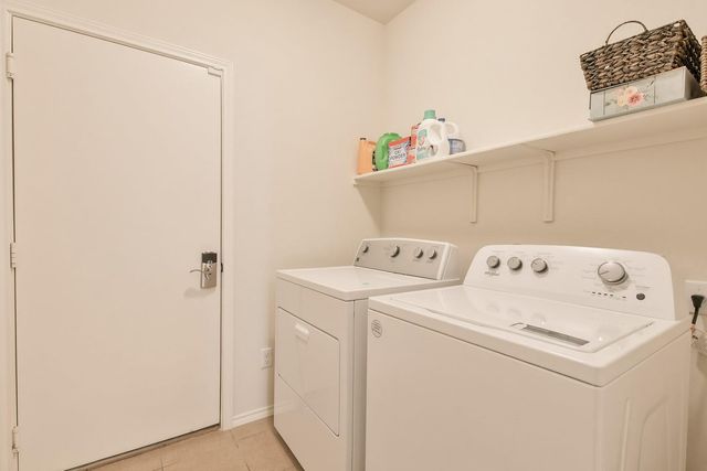120 Palm DR, Buda, TX 78610