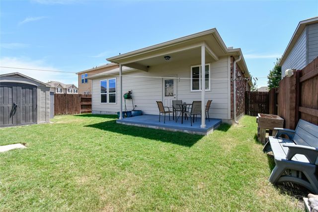 120 Palm DR, Buda, TX 78610