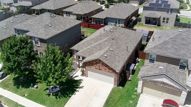120 Palm DR, Buda, TX 78610