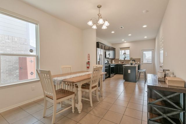120 Palm DR, Buda, TX 78610