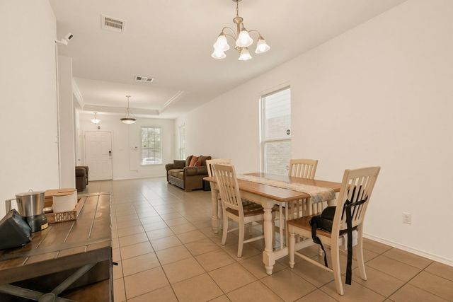 120 Palm DR, Buda, TX 78610