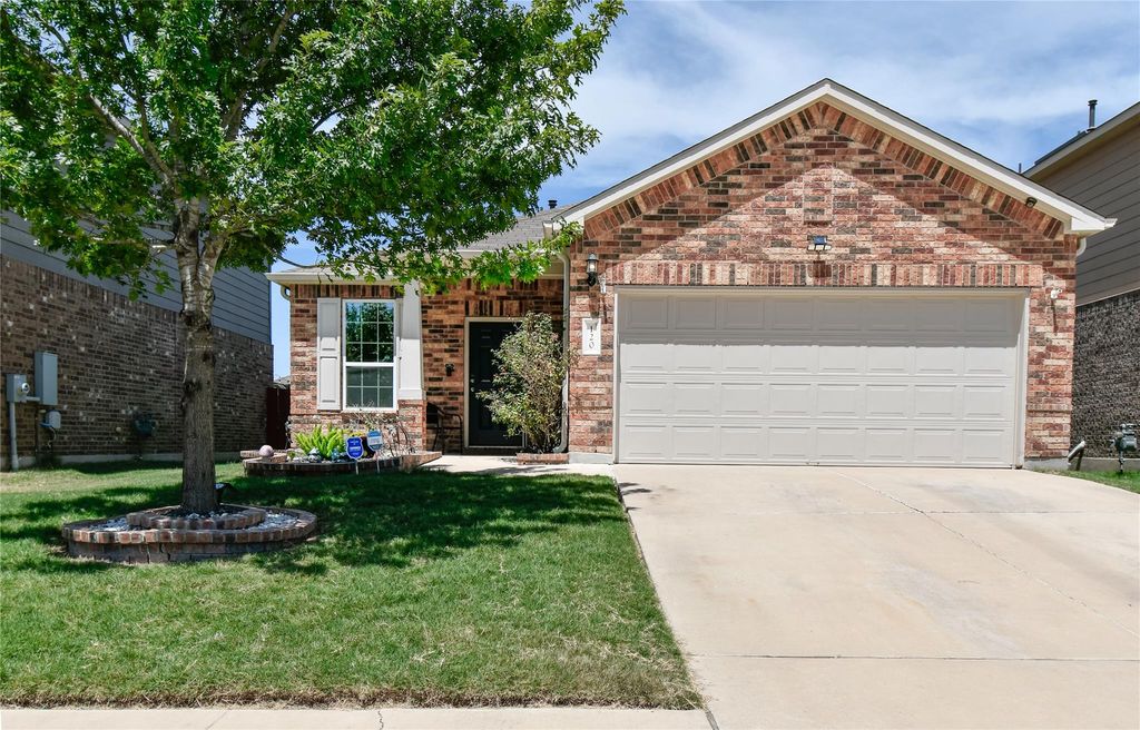 120 Palm DR, Buda, TX 78610