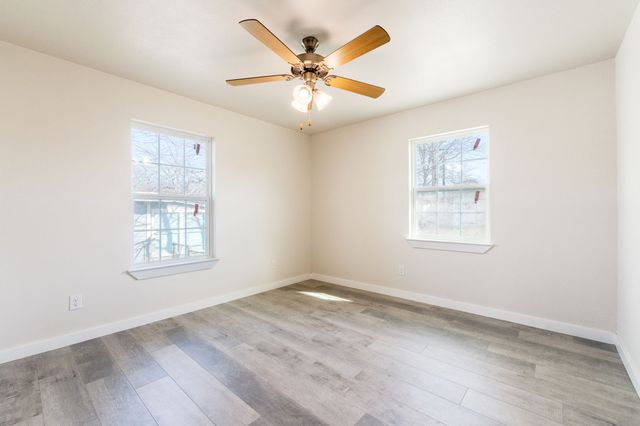 44 Sue Ann Drive, Lampasas, TX 76550