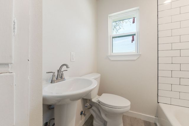 44 Sue Ann Drive, Lampasas, TX 76550