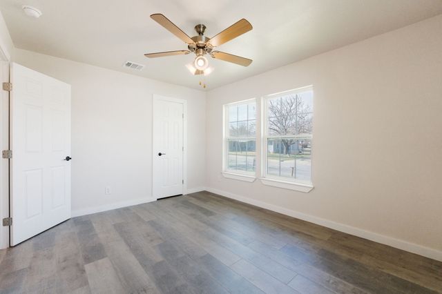 44 Sue Ann Drive, Lampasas, TX 76550