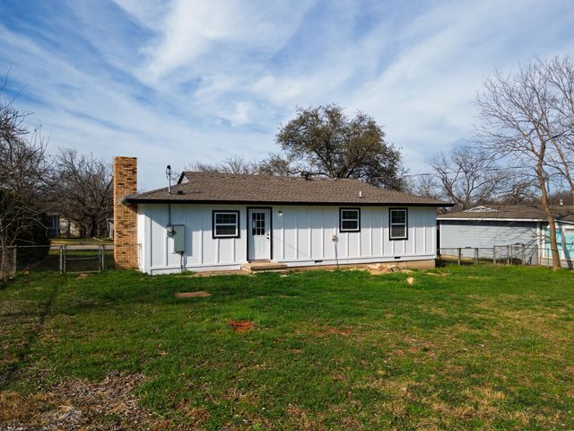 44 Sue Ann Drive, Lampasas, TX 76550