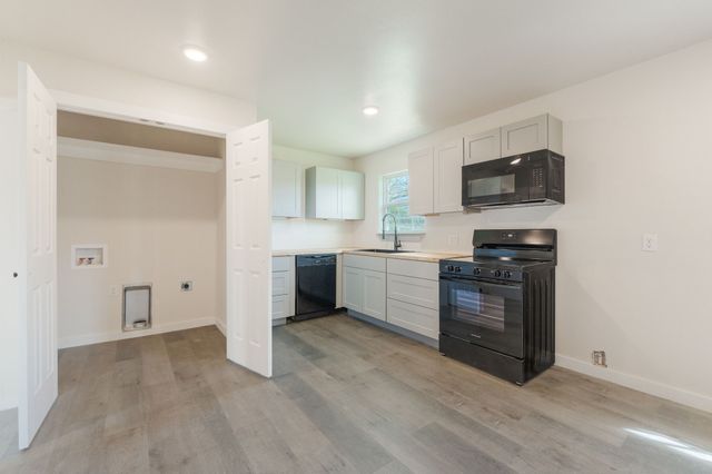 44 Sue Ann Drive, Lampasas, TX 76550