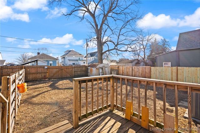 2126 Ekin Avenue, New Albany, IN 47150