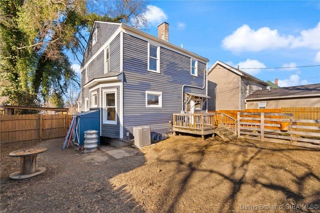 2126 Ekin Avenue, New Albany, IN 47150