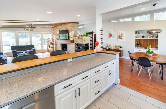 130 Inwood Drive, Evansville, IN 47711