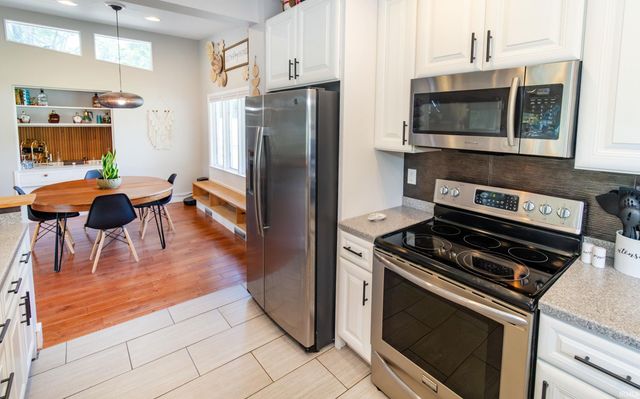 130 Inwood Drive, Evansville, IN 47711