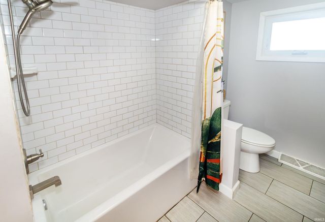 130 Inwood Drive, Evansville, IN 47711