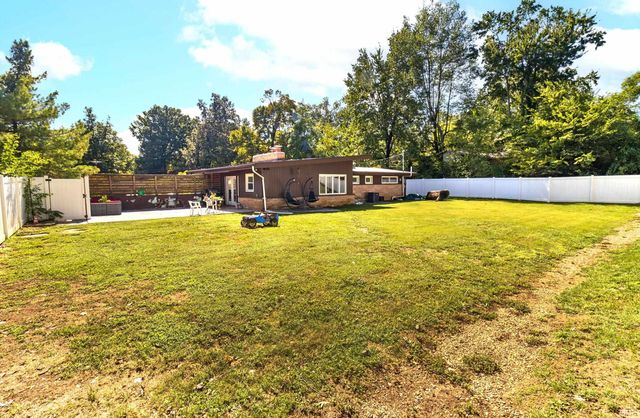 130 Inwood Drive, Evansville, IN 47711