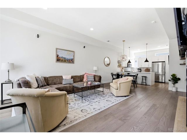 4055 W Conejos Pl, Denver, CO 80204