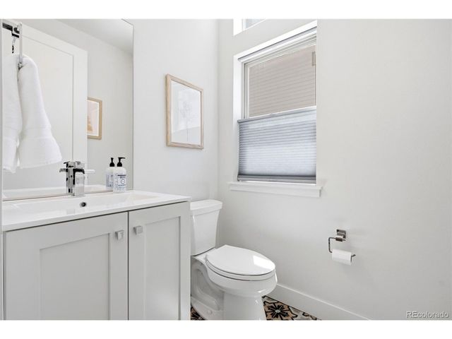 4055 W Conejos Pl, Denver, CO 80204