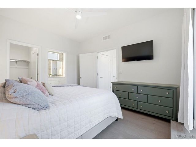 4055 W Conejos Pl, Denver, CO 80204