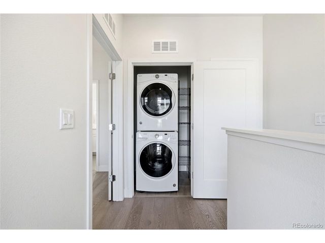 4055 W Conejos Pl, Denver, CO 80204