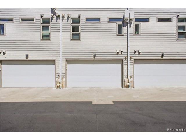 4055 W Conejos Pl, Denver, CO 80204