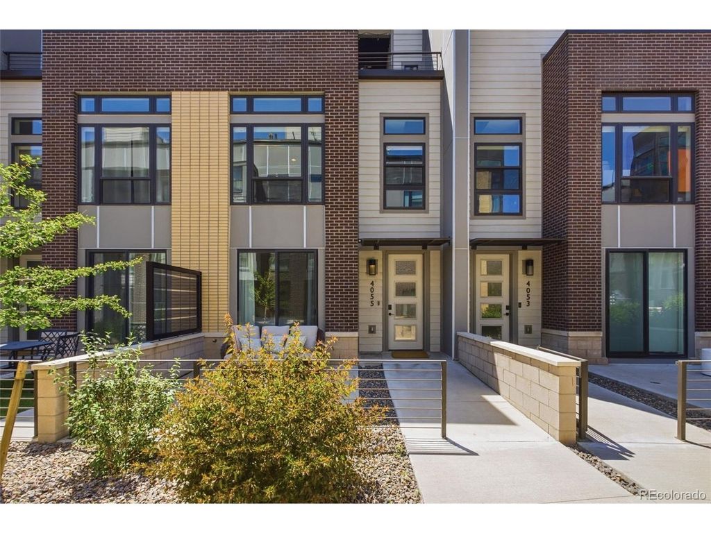 4055 W Conejos Pl, Denver, CO 80204