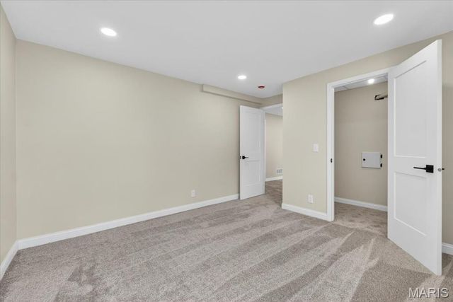 1327 Brandywine Lane, St Peters, MO 63376