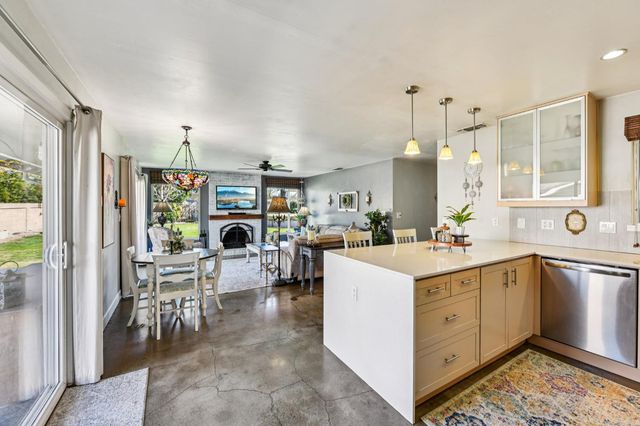 1507 Crestmont Ave, Roseville, CA 95661