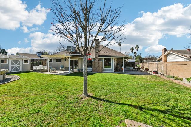 1507 Crestmont Ave, Roseville, CA 95661