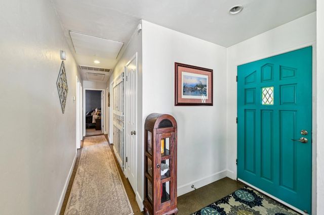 1507 Crestmont Ave, Roseville, CA 95661