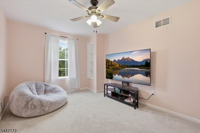 163 Bryans Rd, Washington Twp., NJ 08827