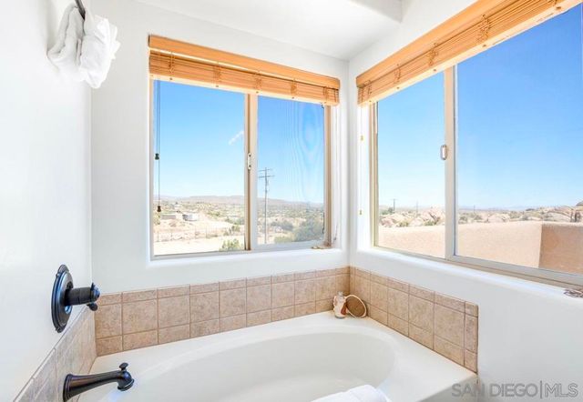 57388 Manzaniata Drive, Yucca Valley, CA 92284