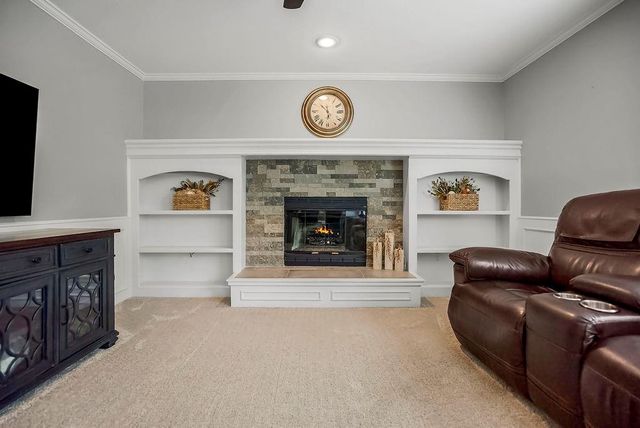 15611 W 140th Terrace, Olathe, KS 66062