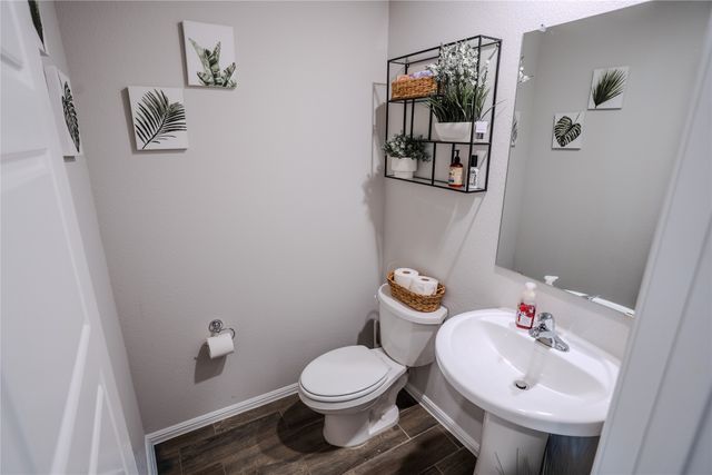 404 Eaton Drive, Justin, TX 76247