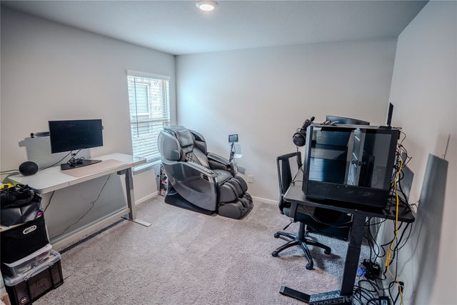 404 Eaton Drive, Justin, TX 76247