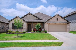 404 Eaton Drive, Justin, TX 76247