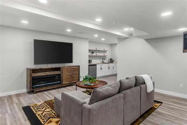 17252 Parkside Drive, Commerce City, CO 80022