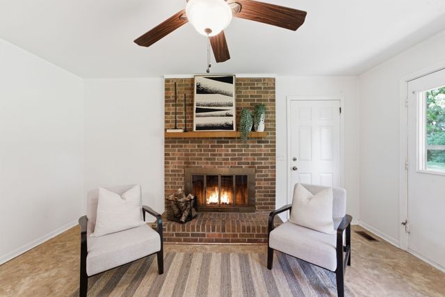 344 Highfield Dr, Murfreesboro, TN 37128