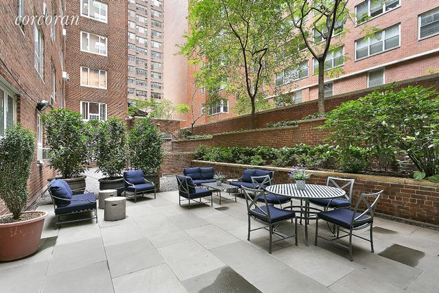 1 Gracie Ter Apt 17F, New York City, NY 10028