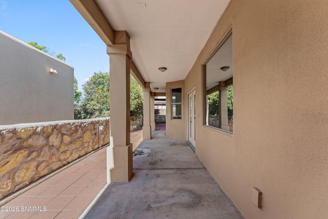 925 Prairie Lily Drive, Las Cruces, NM 88007