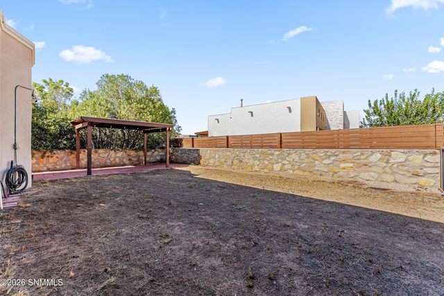 925 Prairie Lily Drive, Las Cruces, NM 88007