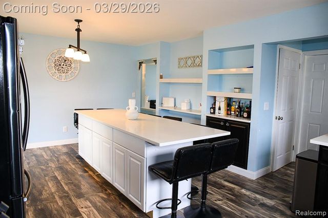 5024 Bristor Drive, Sterling Heights, MI 48310