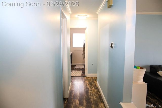 5024 Bristor Drive, Sterling Heights, MI 48310