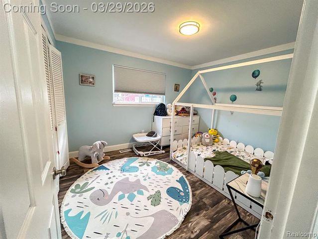 5024 Bristor Drive, Sterling Heights, MI 48310