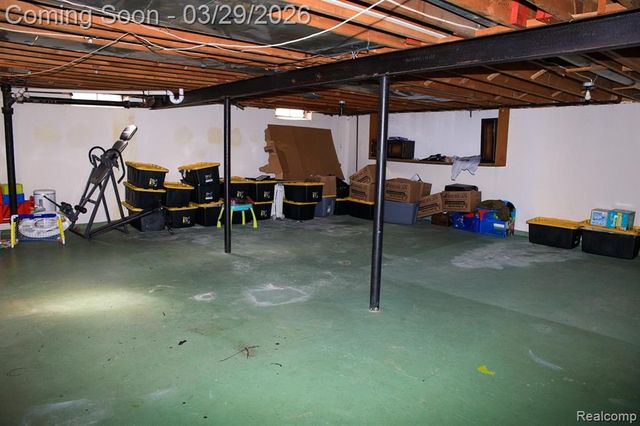 5024 Bristor Drive, Sterling Heights, MI 48310